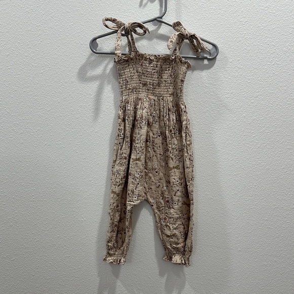 Rylee + cru Floral Tan Kids romper jumpsuit dragonfly 12-18mo - Picture 1 of 2
